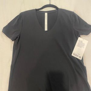 NWT lululemon love v-neck short sleeve black 4